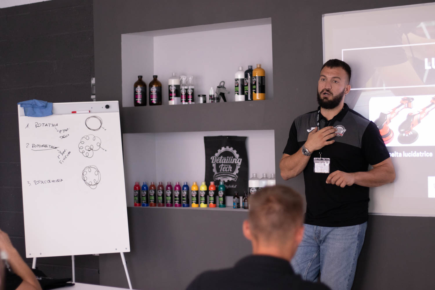 Diventare Car Detailer